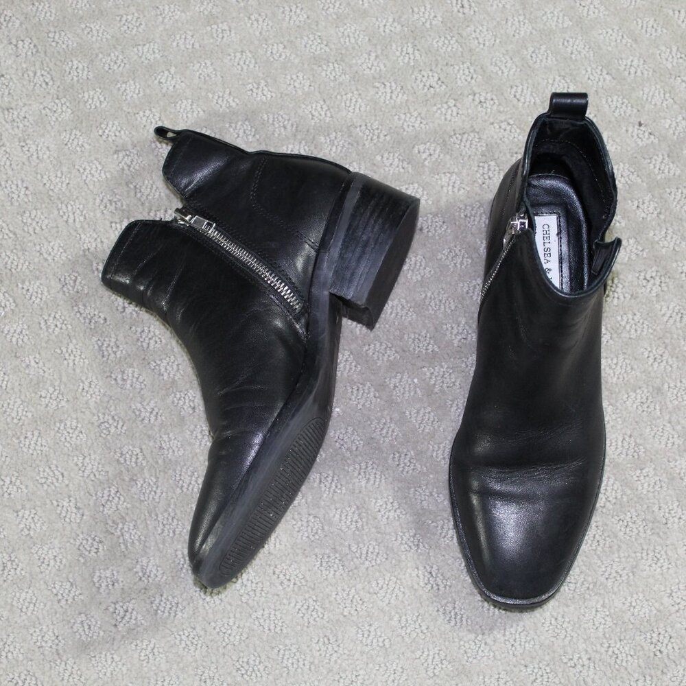 Chelsea & Violet Sz 6.5 Black Leather Ankle Boots with Side Zipper